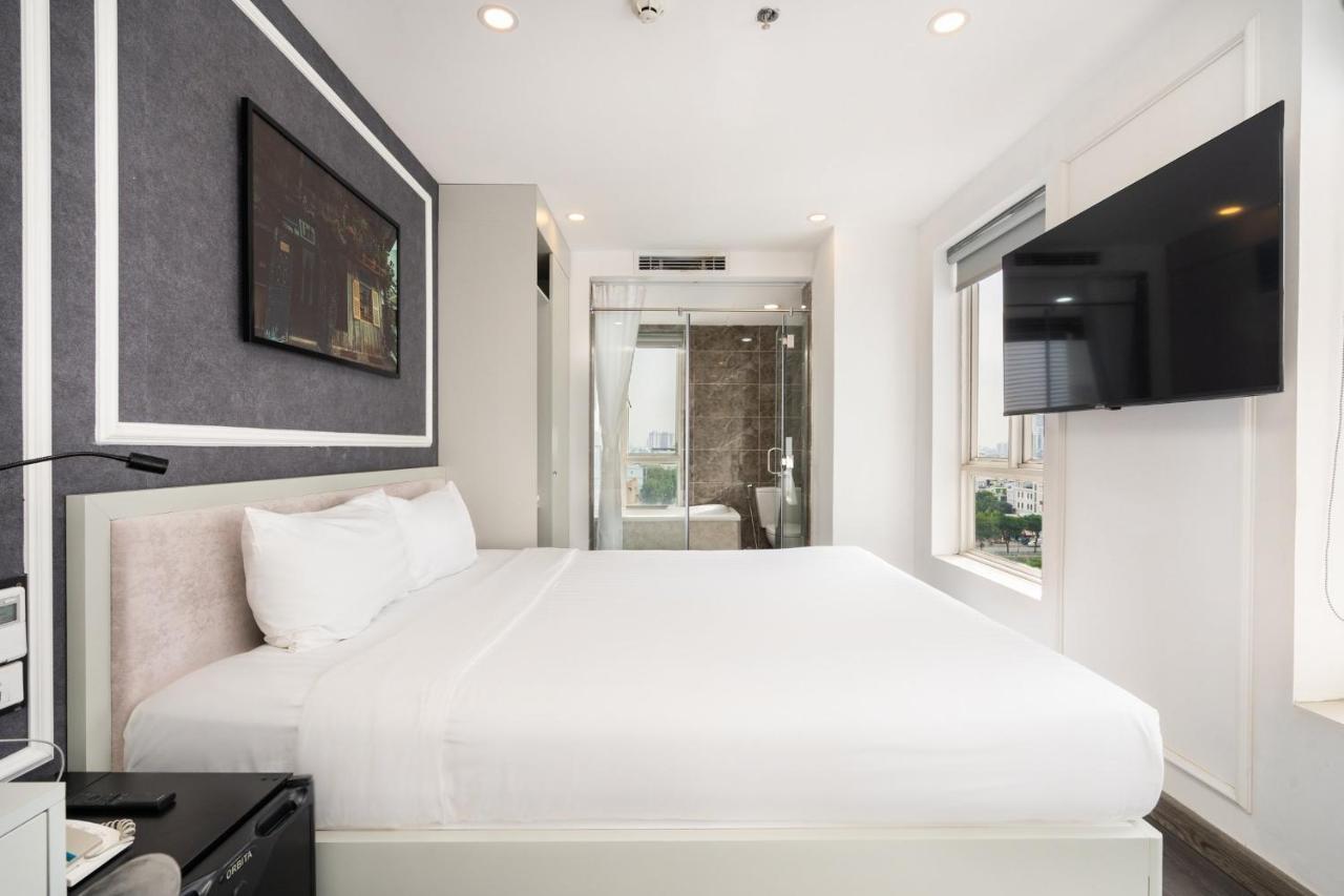 הו צ'י מין סיטי The Arrivals - Cozy Hotel - Pool & Skybar - Sgcenter מראה חיצוני תמונה
